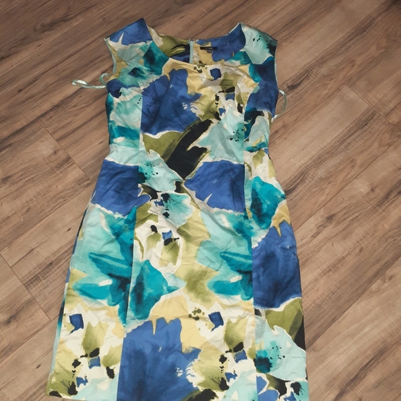 Dress Stealth Dress, 12 - Picture 3 of 3